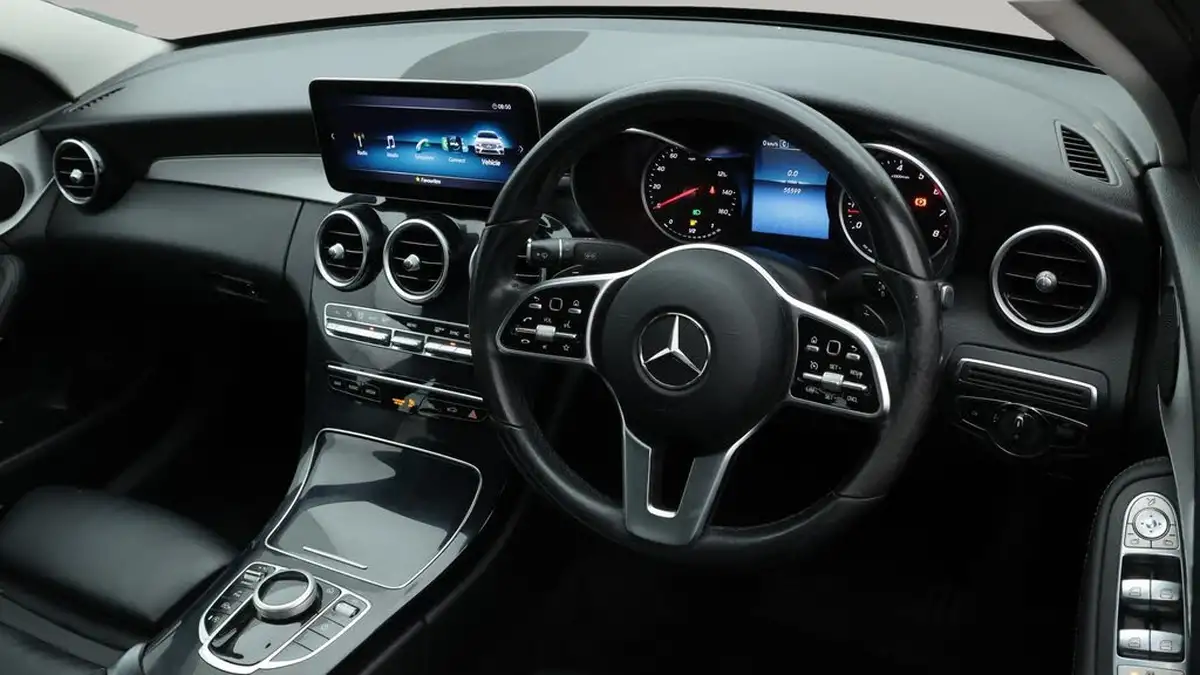2020-mercedes-benz-c-class-15-c200-sport-ss-saloon-4d-big-9