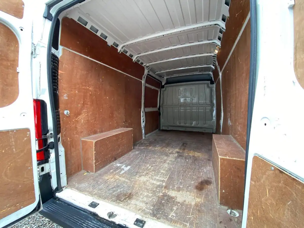 2019-peugeot-boxer-20-bluehdi-professional-335-l3-h2-big-49