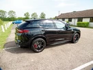2018-alfa-romeo-stelvio-29-biturbo-quadrifoglio-small-23