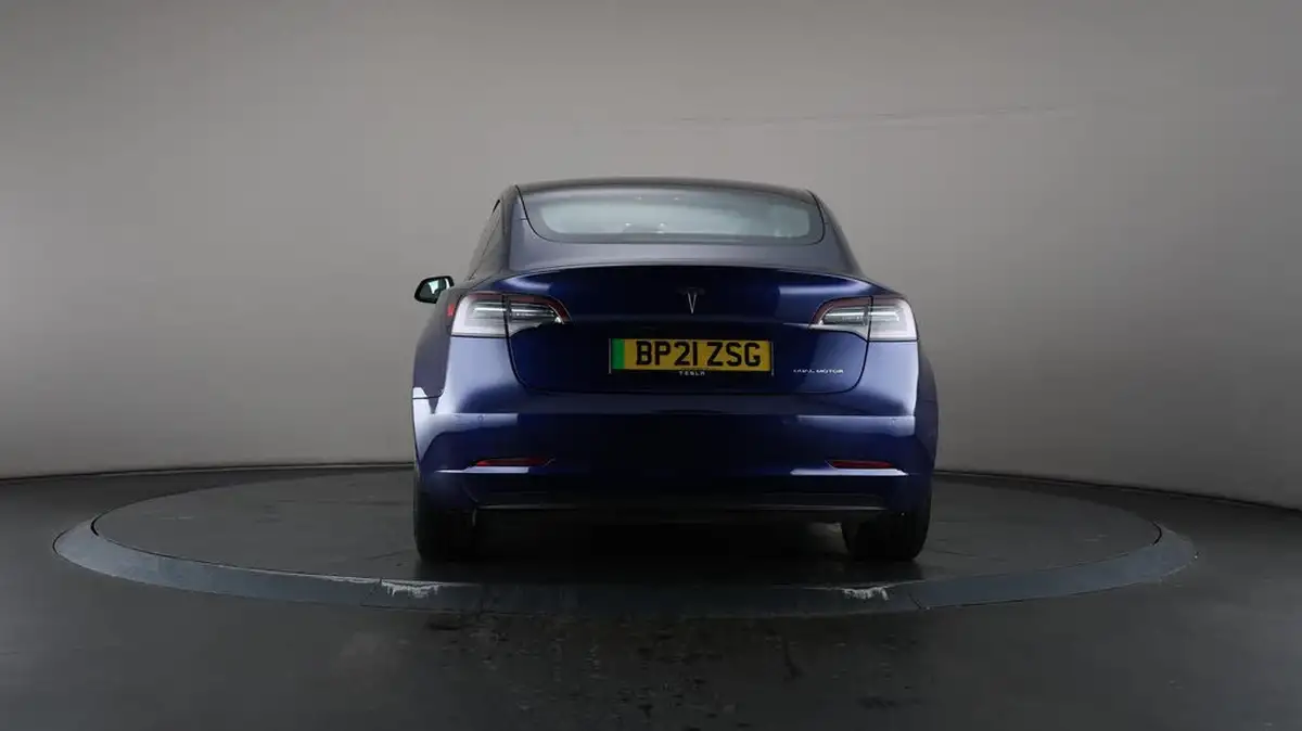 2021-tesla-model-3-e-long-range-4x4-big-34