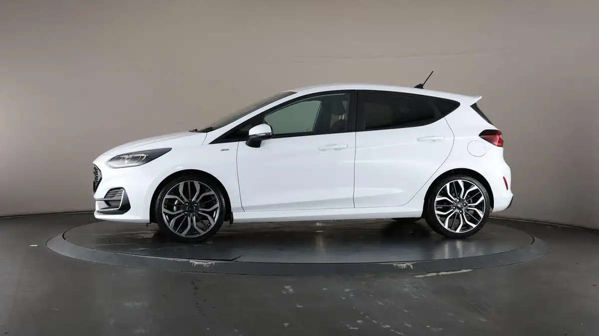 2022-ford-fiesta-10t-st-line-vignale-155ps-hybrid-mhev-5d-big-40