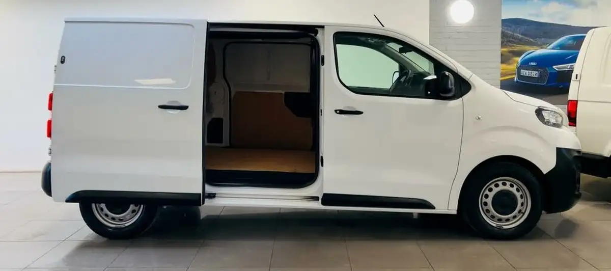 2021-peugeot-expert-20-bluehdi-professional-long-1400-eu6dt-panel-big-2