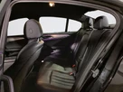 2019-bmw-5-series-small-13