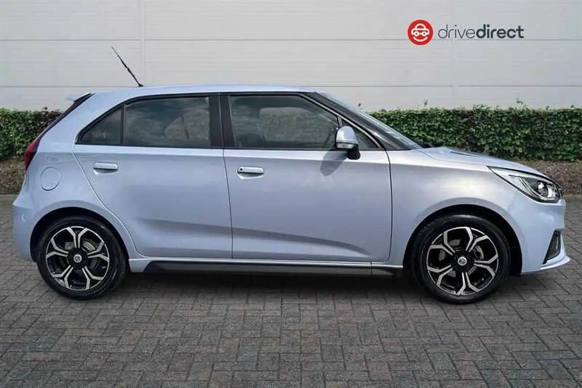 2022-mg-mg3-15-vti-tech-excite-big-1