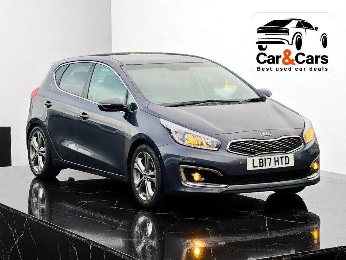2017-kia-ceed-16crdi-3-hatchback-big-0