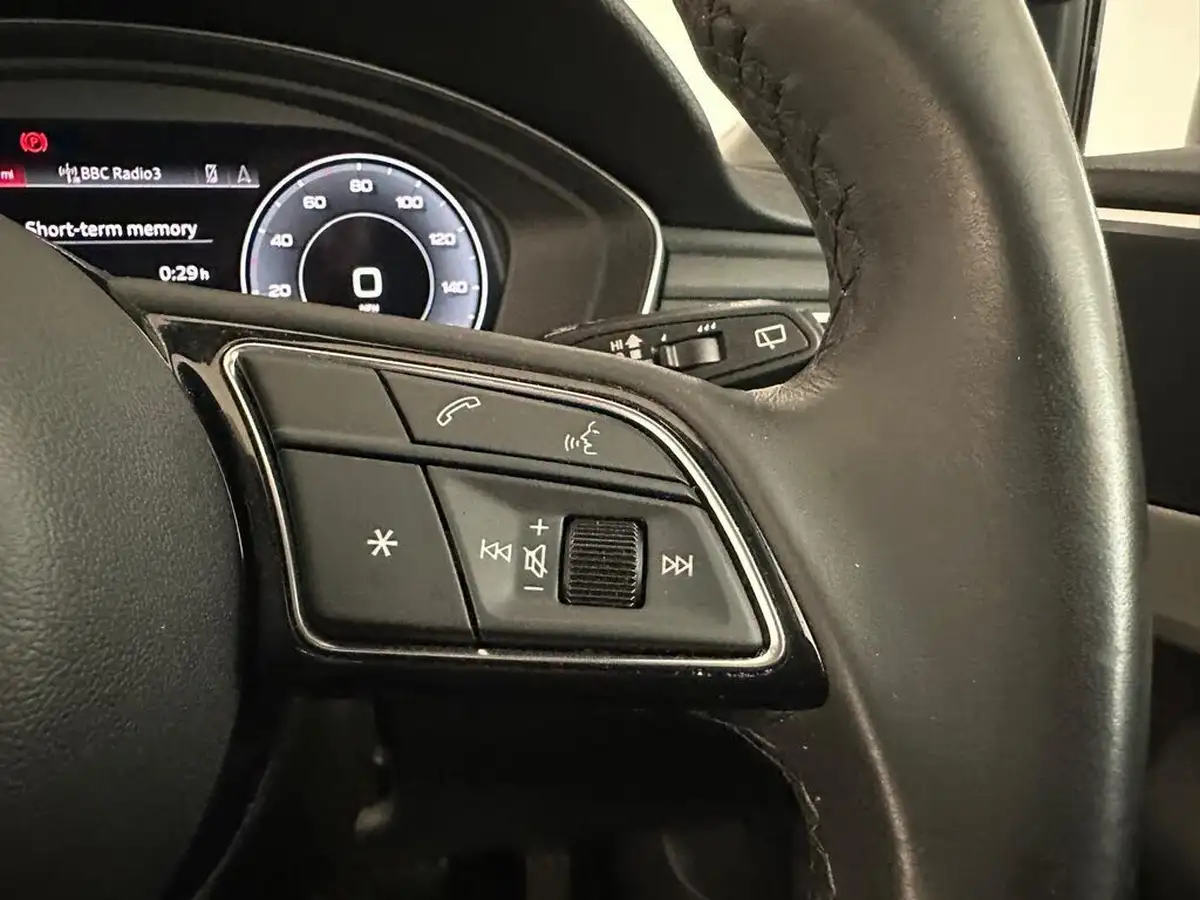 2022-audi-a4-avant-20-30-tdi-technik-big-33