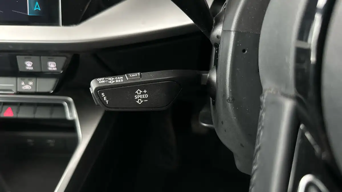 2020-audi-a3-10-30-tfsi-110ps-sportback-5d-big-29