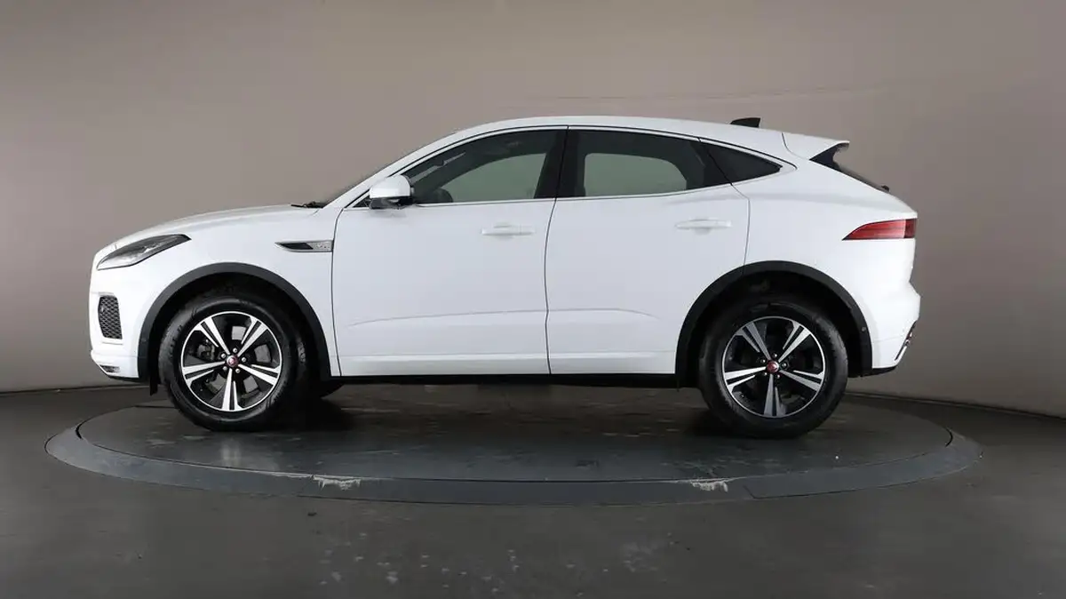 2021-jaguar-e-pace-20-d200-r-dynamic-s-big-38