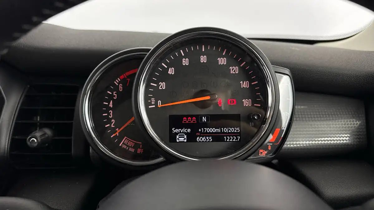 2018-mini-cooper-15-cooper-classic-ss-hatchback-5d-big-12