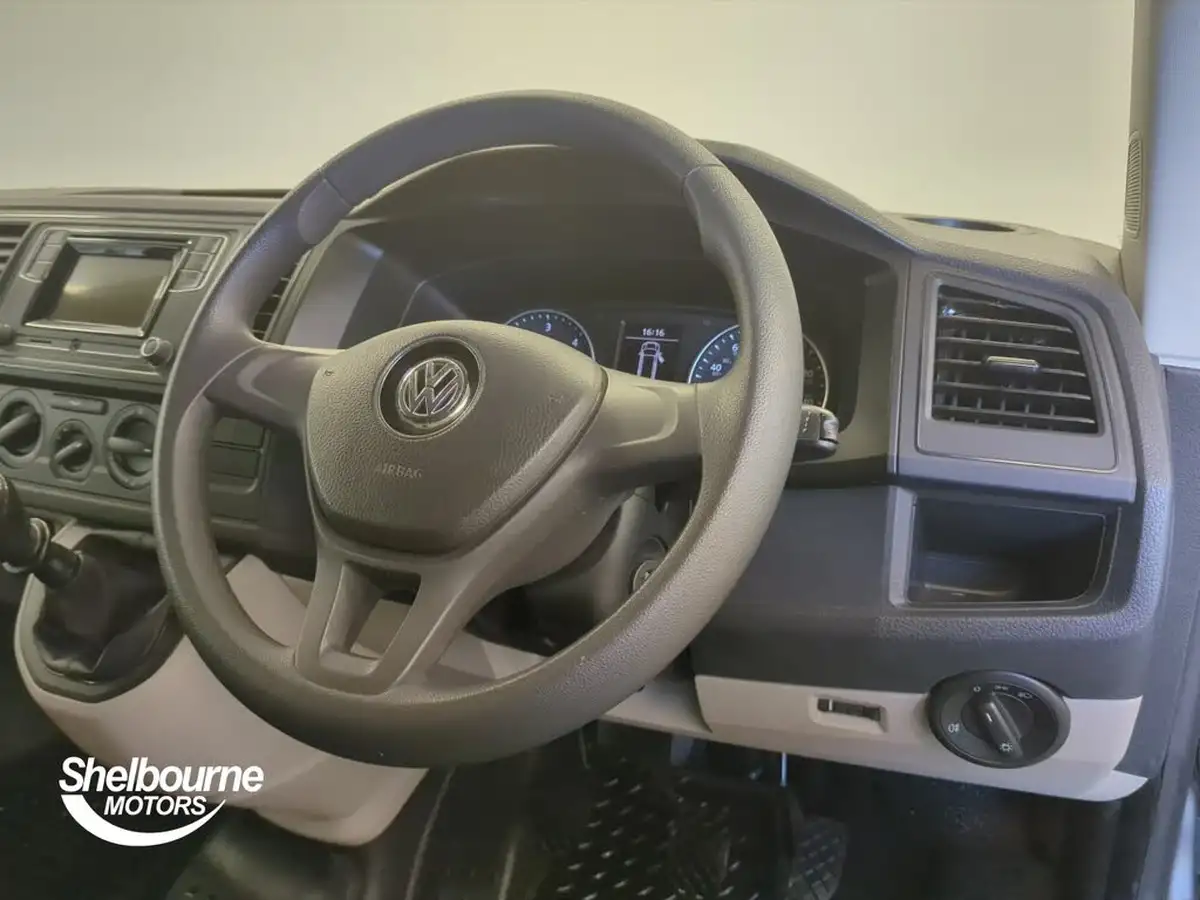 2019-volkswagen-transporter-20tdi-t28-trendline-bmt-swb-102pseu6-big-3