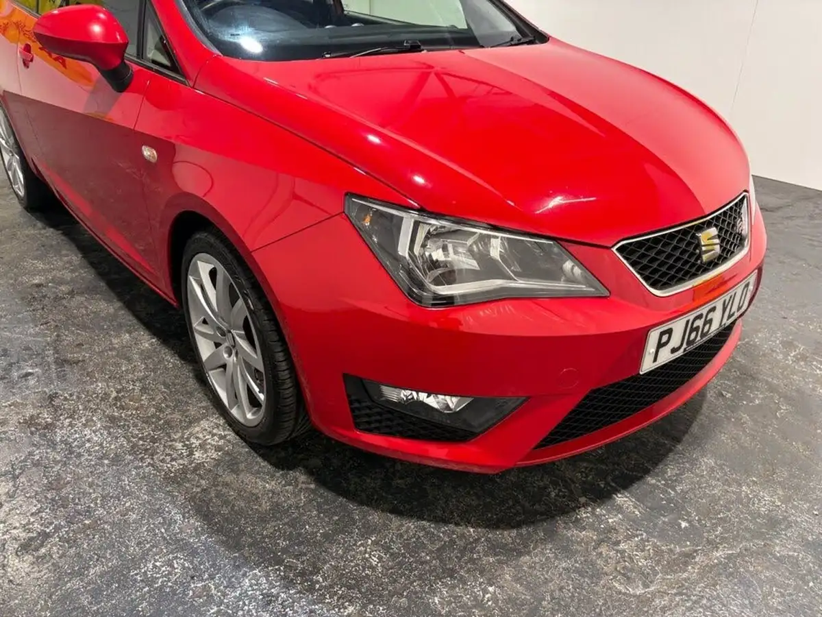 2016-seat-ibiza-12-tsi-fr-technology-110ps-sportcoupe-3d-big-61