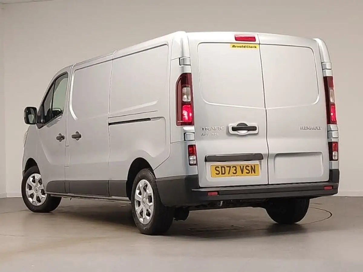 2023-renault-trafic-20dci-ll30-130-advance-eu6d-panel-big-1