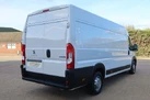 2022-peugeot-boxer-22-bluehdi-professional-435-l4-h2-small-12