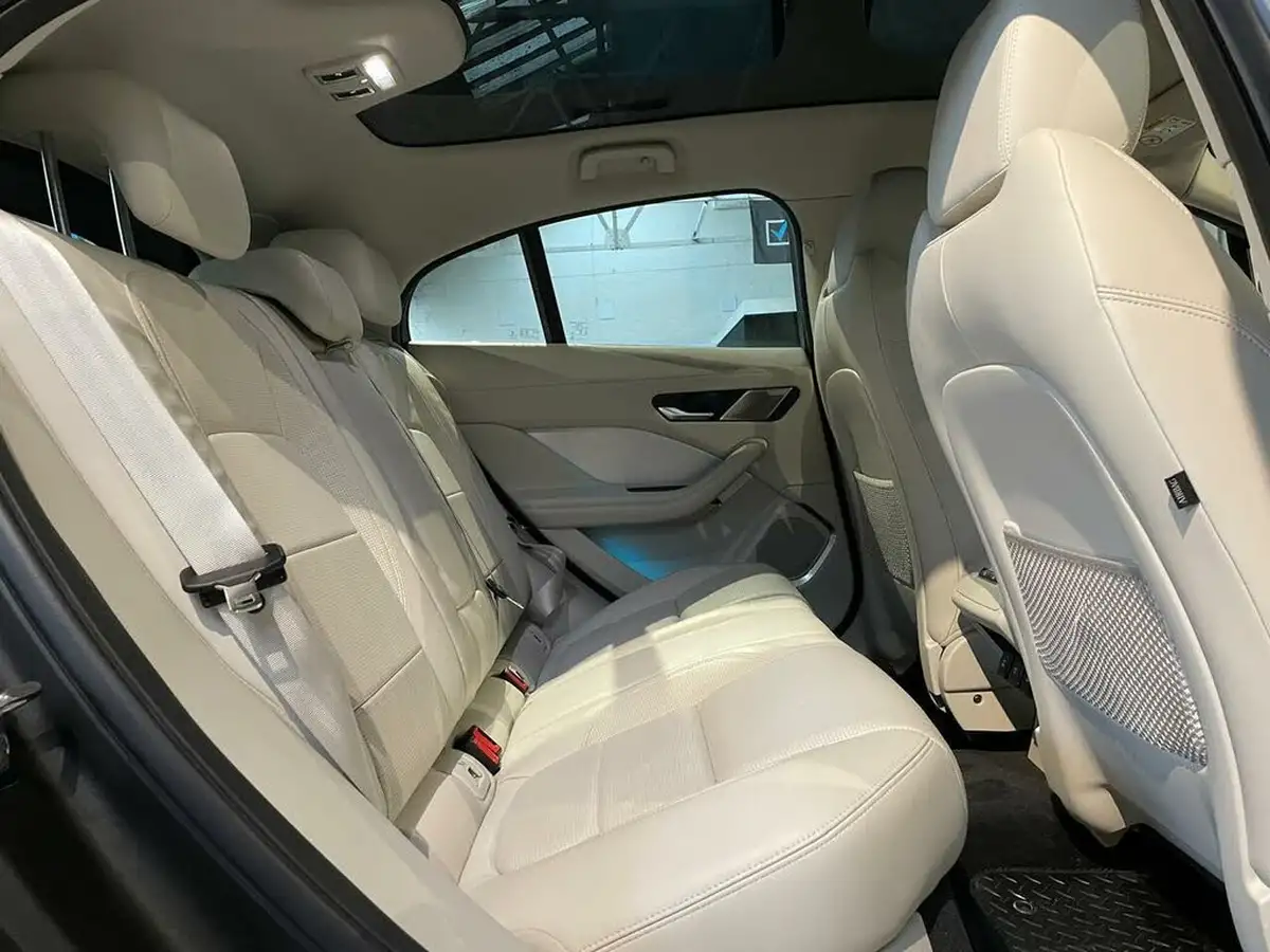 2019-jaguar-i-pace-ev400-hse-big-12