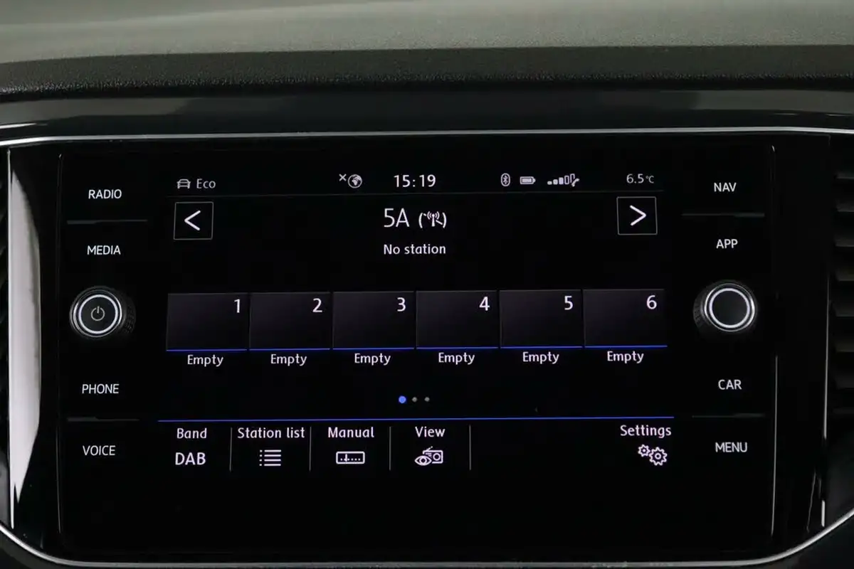 2018-volkswagen-t-roc-15-tsi-sel-ss-big-27