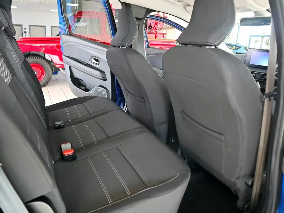 2022-dacia-jogger-10-tce-comfort-big-15