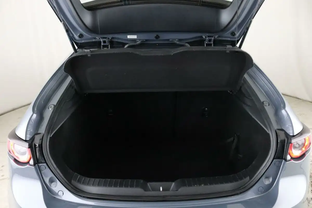 2020-mazda-mazda3-20-se-l-122ps-hatchback-5d-auto-big-11