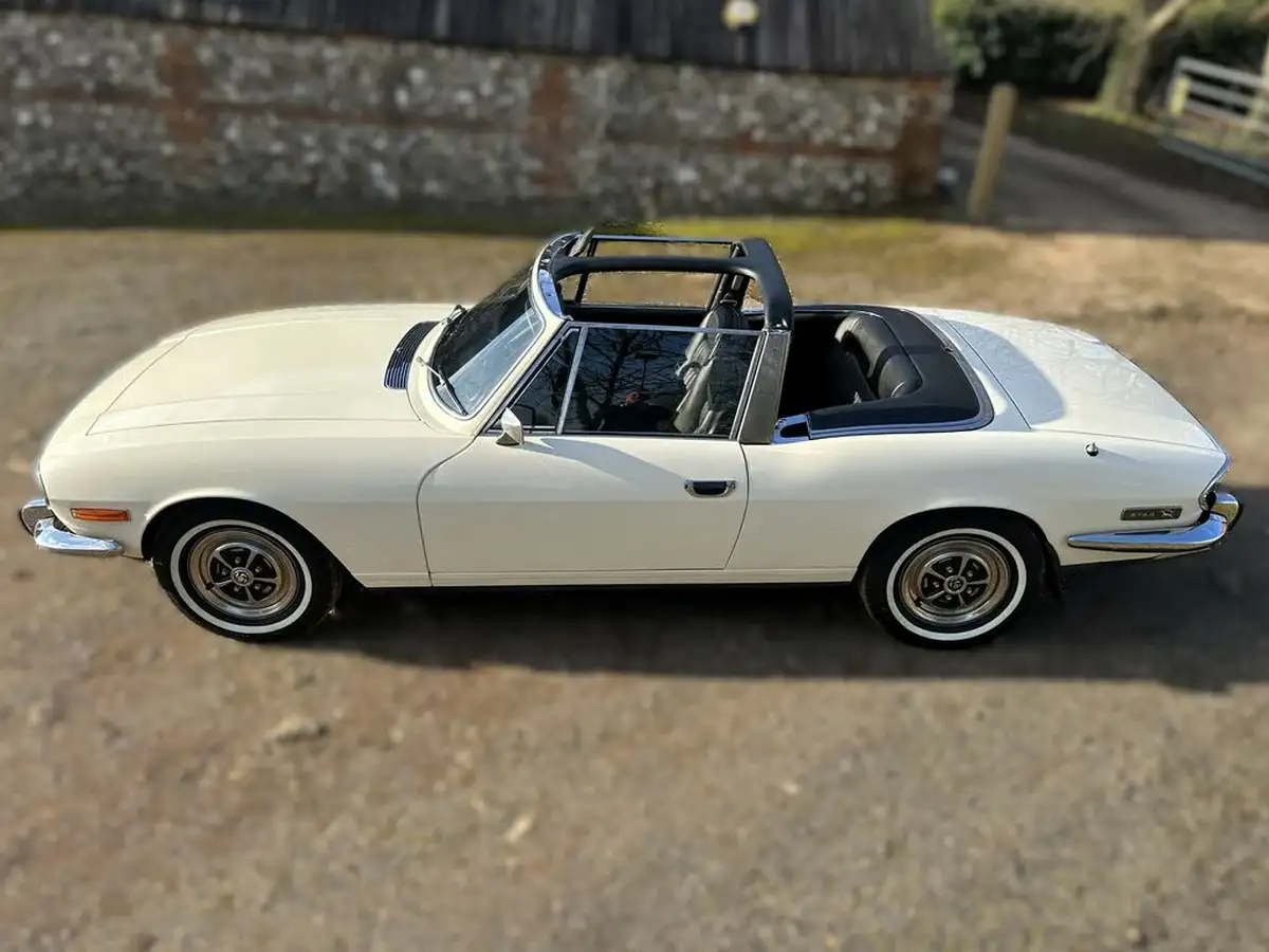 1972-triumph-stag-30-big-16