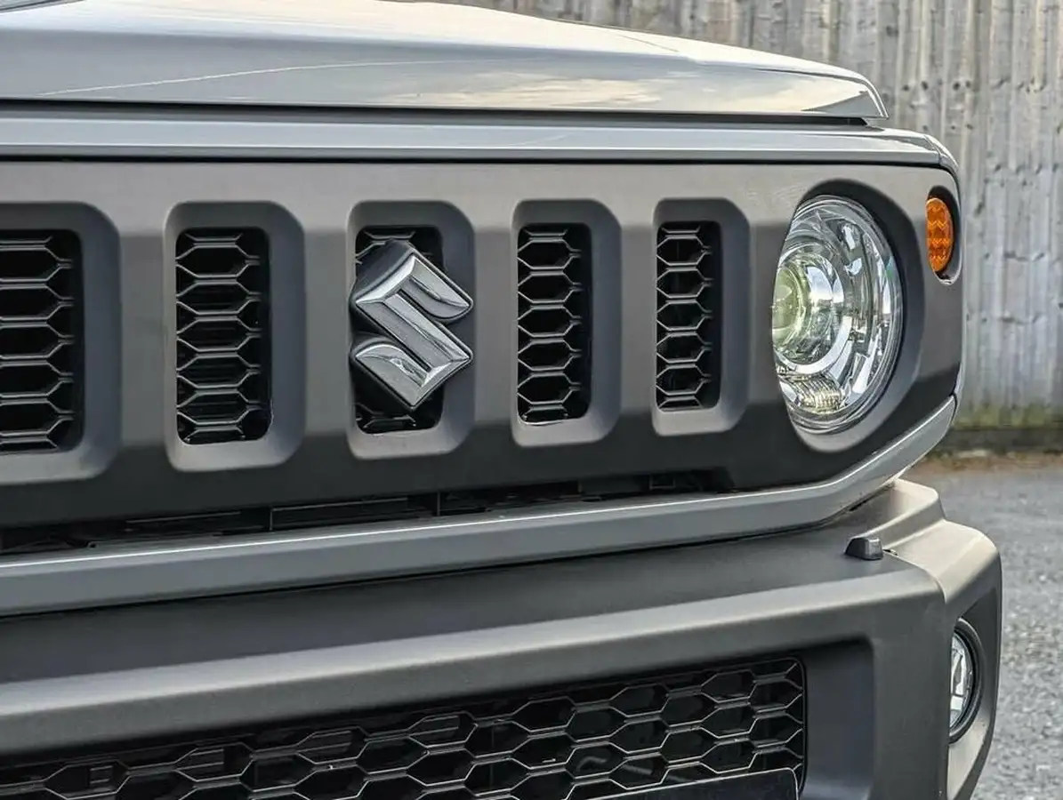 2024-suzuki-jimny-15-light-commercial-allgrip-big-9