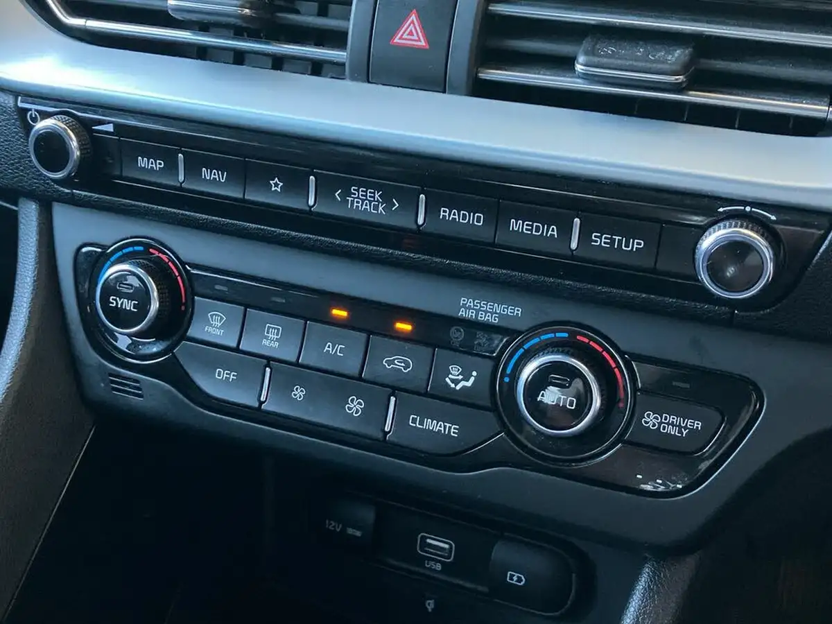 2021-kia-niro-16-gdi-3-big-11