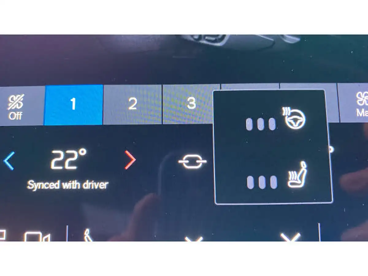 2023-volvo-xc90-20-b5-plus-big-30