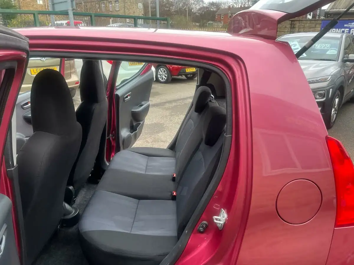 2013-suzuki-alto-10-sz-big-10