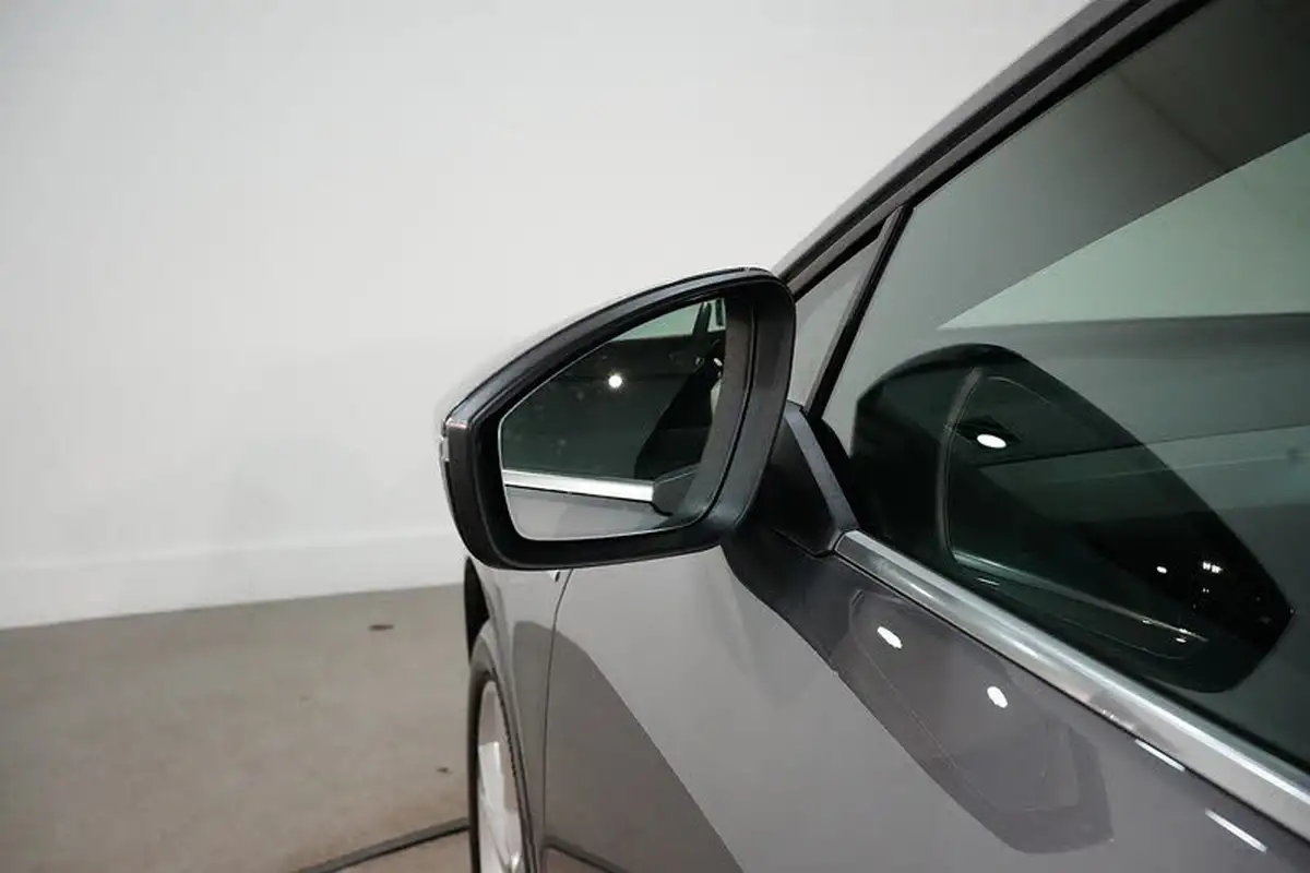 2024-audi-q4-e-tron-45e-s-line-sportback-auto-big-20