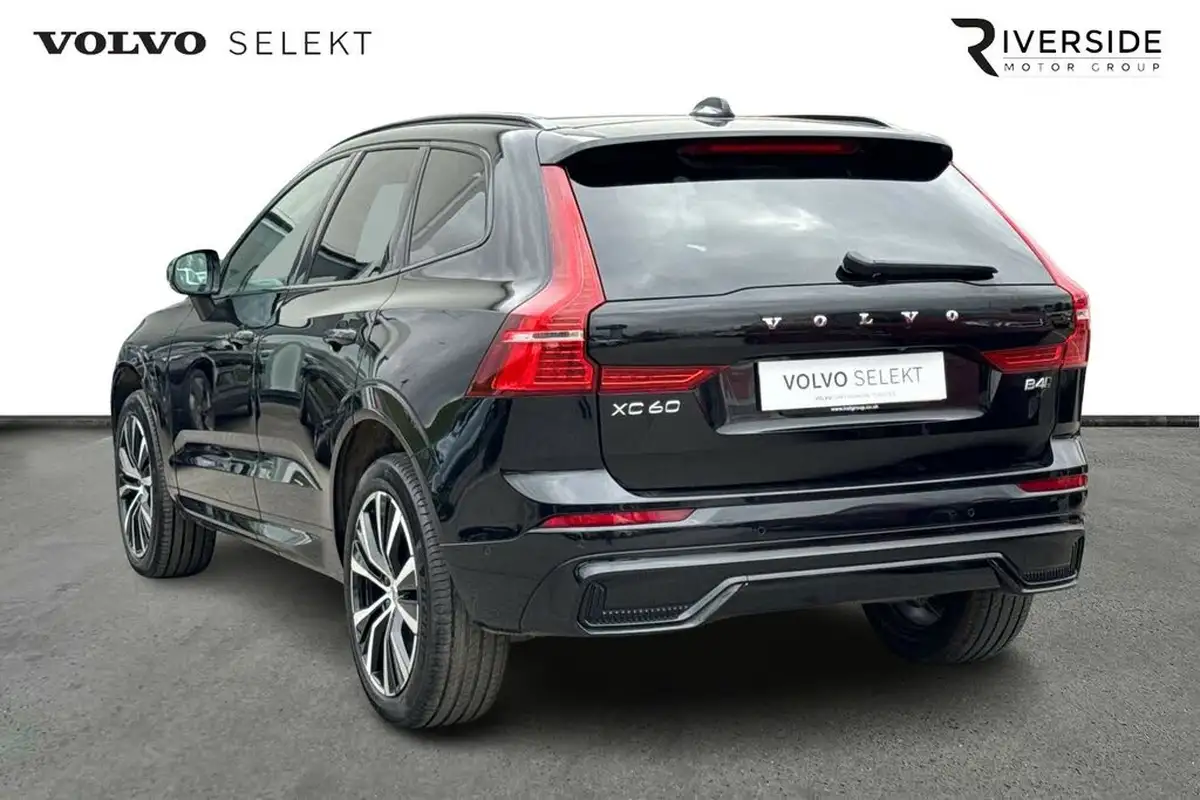 2022-volvo-xc60-20td-b4-plus-big-2
