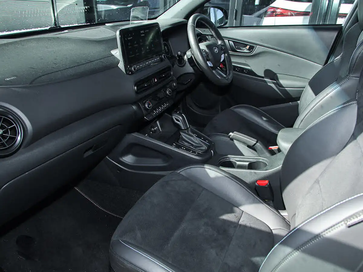2022-hyundai-kona-20-t-gdi-n-big-4