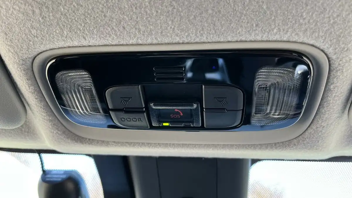 2020-toyota-yaris-15-vvt-i-design-big-46