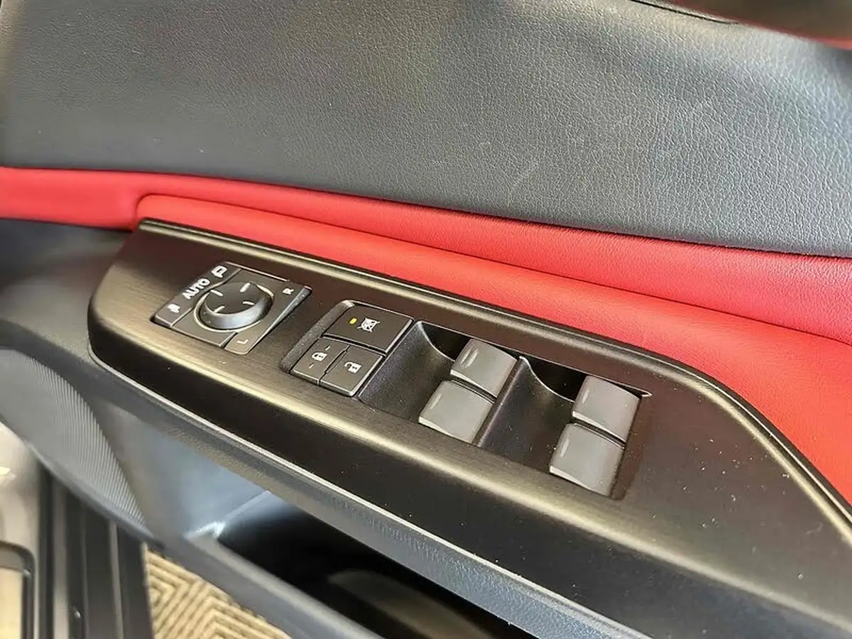 2019-lexus-es-300h-25-f-sport-takumi-pack-big-45