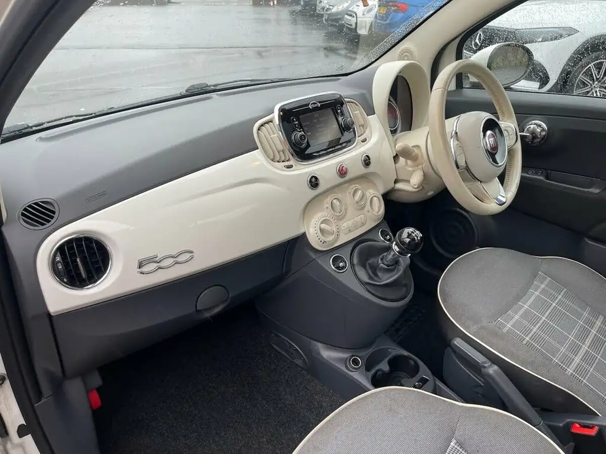 2017-fiat-500-12-lounge-big-22