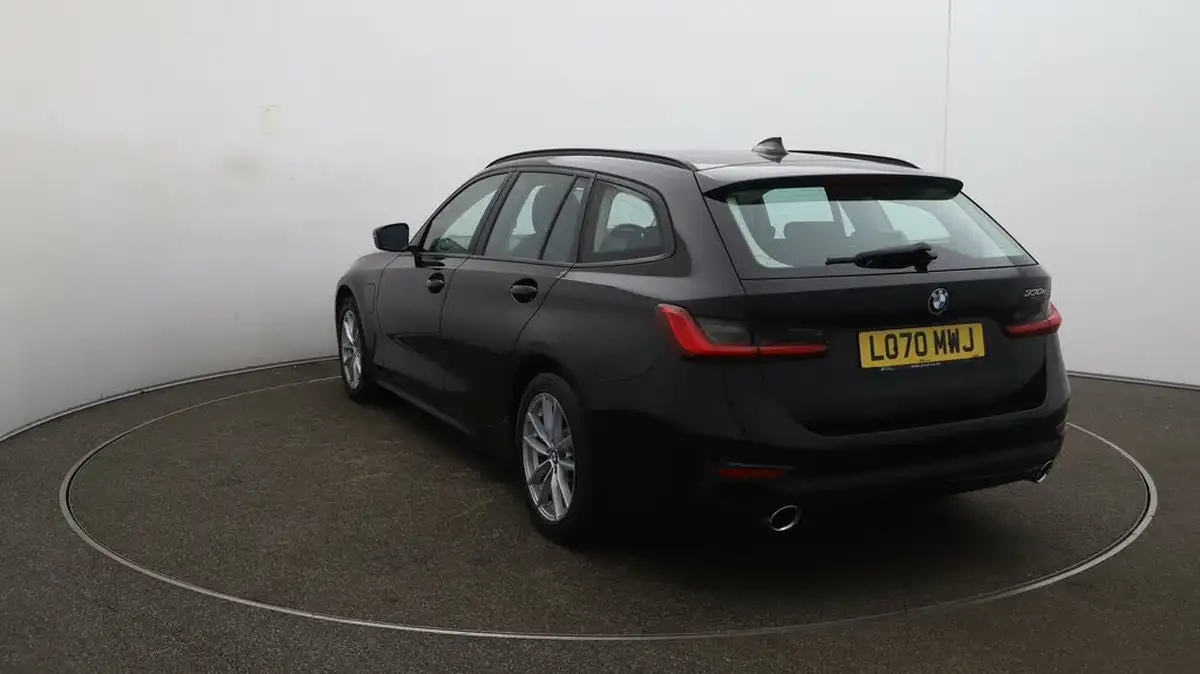 2021-bmw-3-series-20-330e-se-pro-touring-5d-big-59