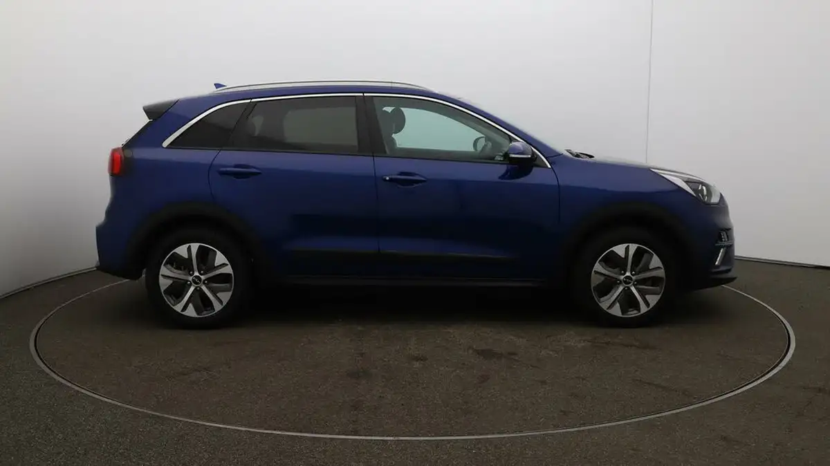 2021-kia-e-niro-ev-2-64-big-42