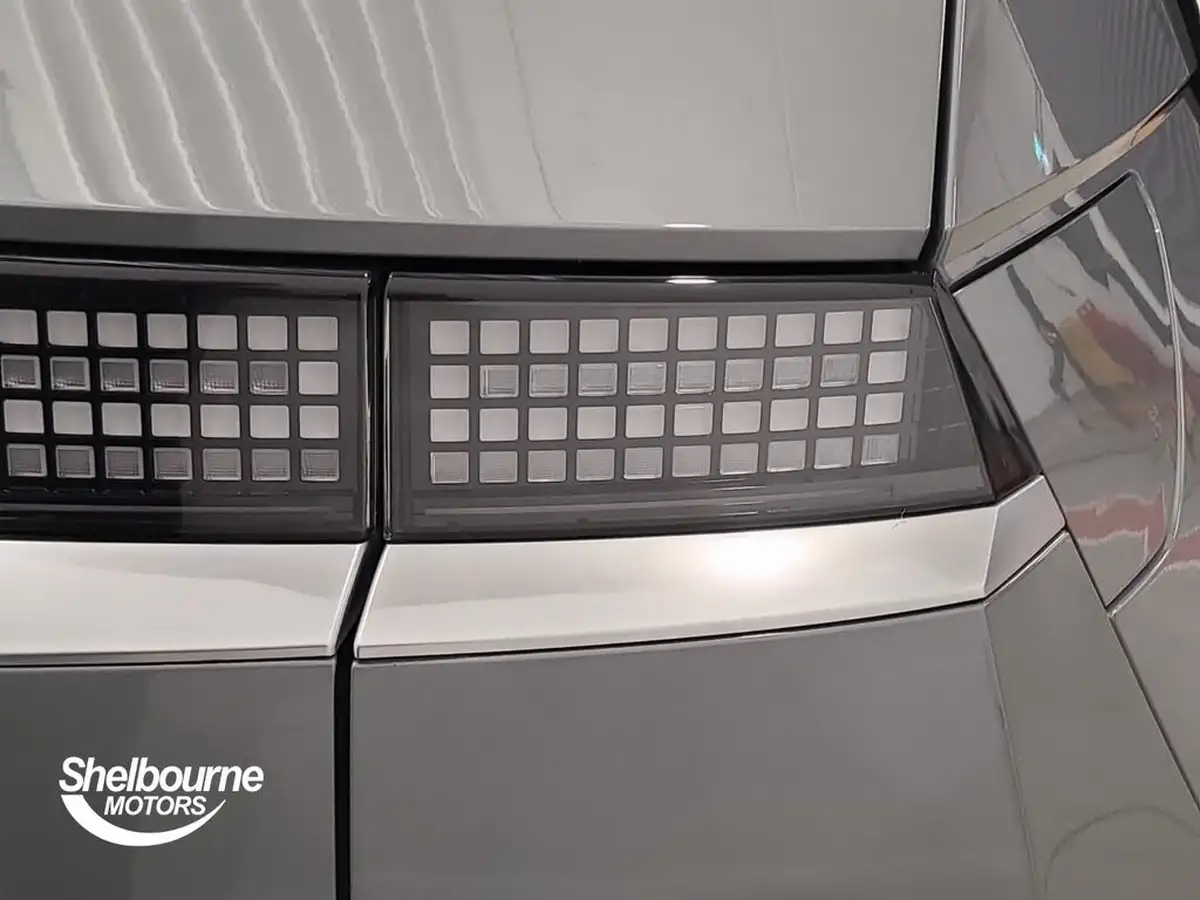 2022-hyundai-ioniq-5-e-premium-217ps-73kwh-rwd-big-22