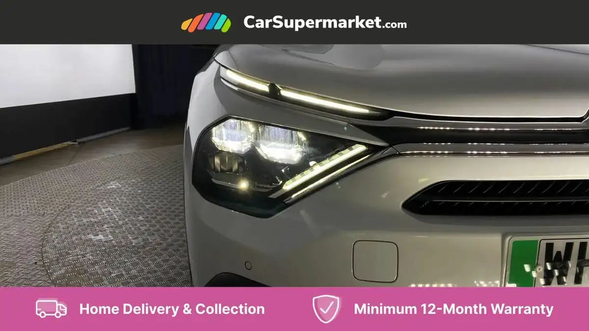 2024-citroen-c4-e-e-series-156ps-54kwh-big-19
