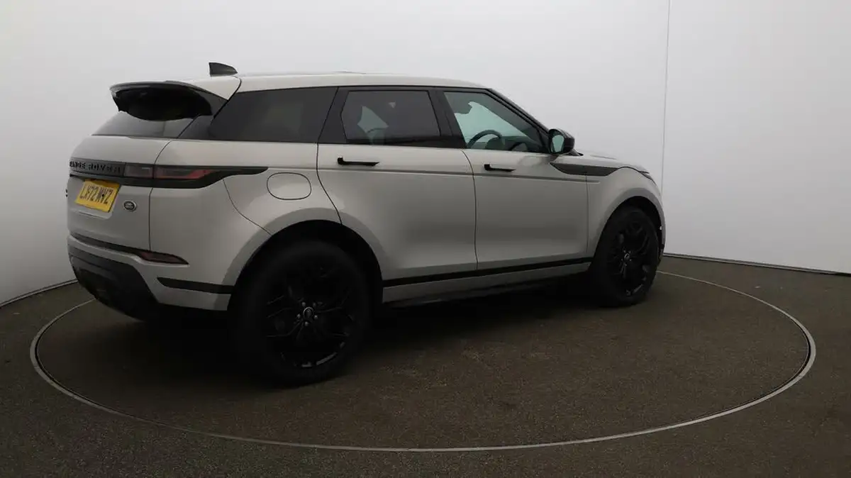2022-land-rover-range-rover-evoque-15-p300e-evoque-edition-big-46