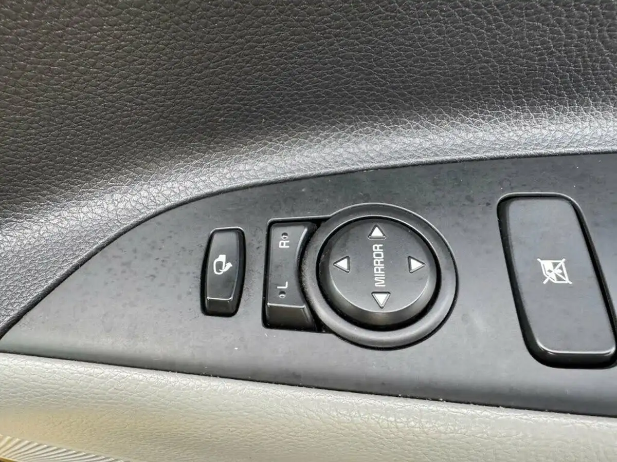 2017-kia-stonic-10-t-gdi-first-edition-big-29