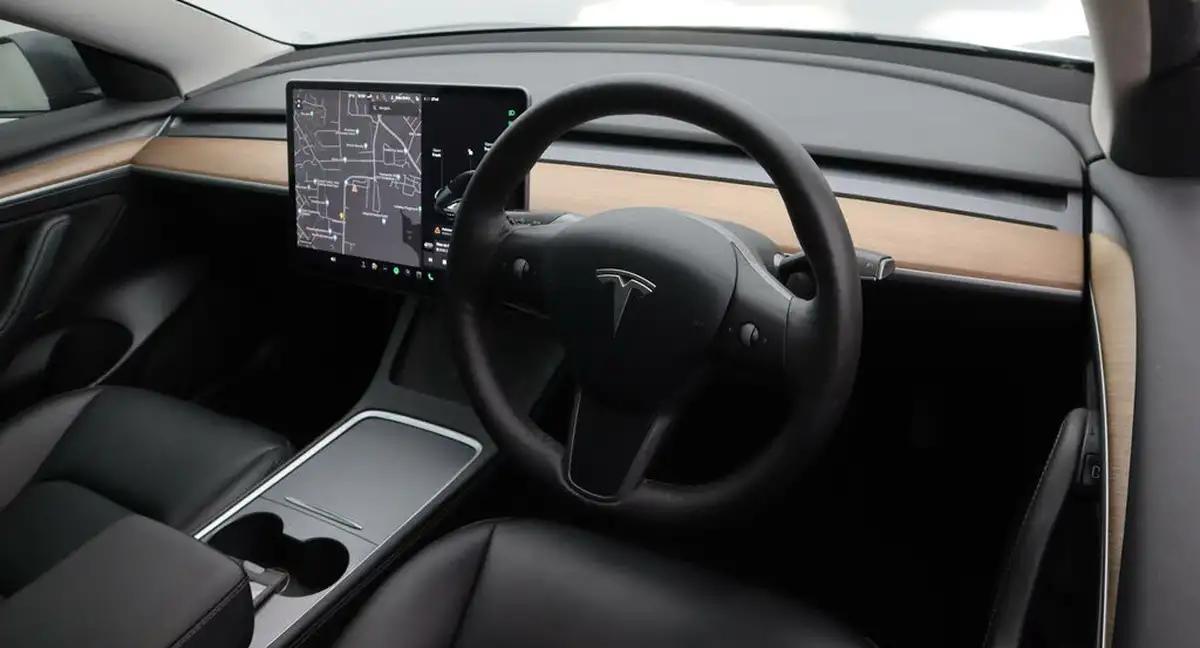 2021-tesla-model-3-e-long-range-4x4-big-9