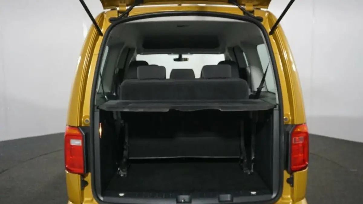 2020-volkswagen-caddy-maxi-life-20tdi-c20-102ps-dsg-big-18