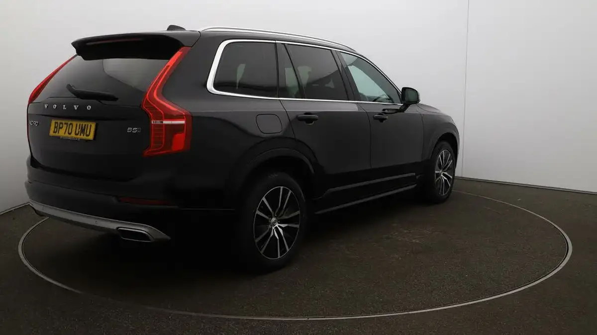2021-volvo-xc90-20td-b5-momentum-big-49