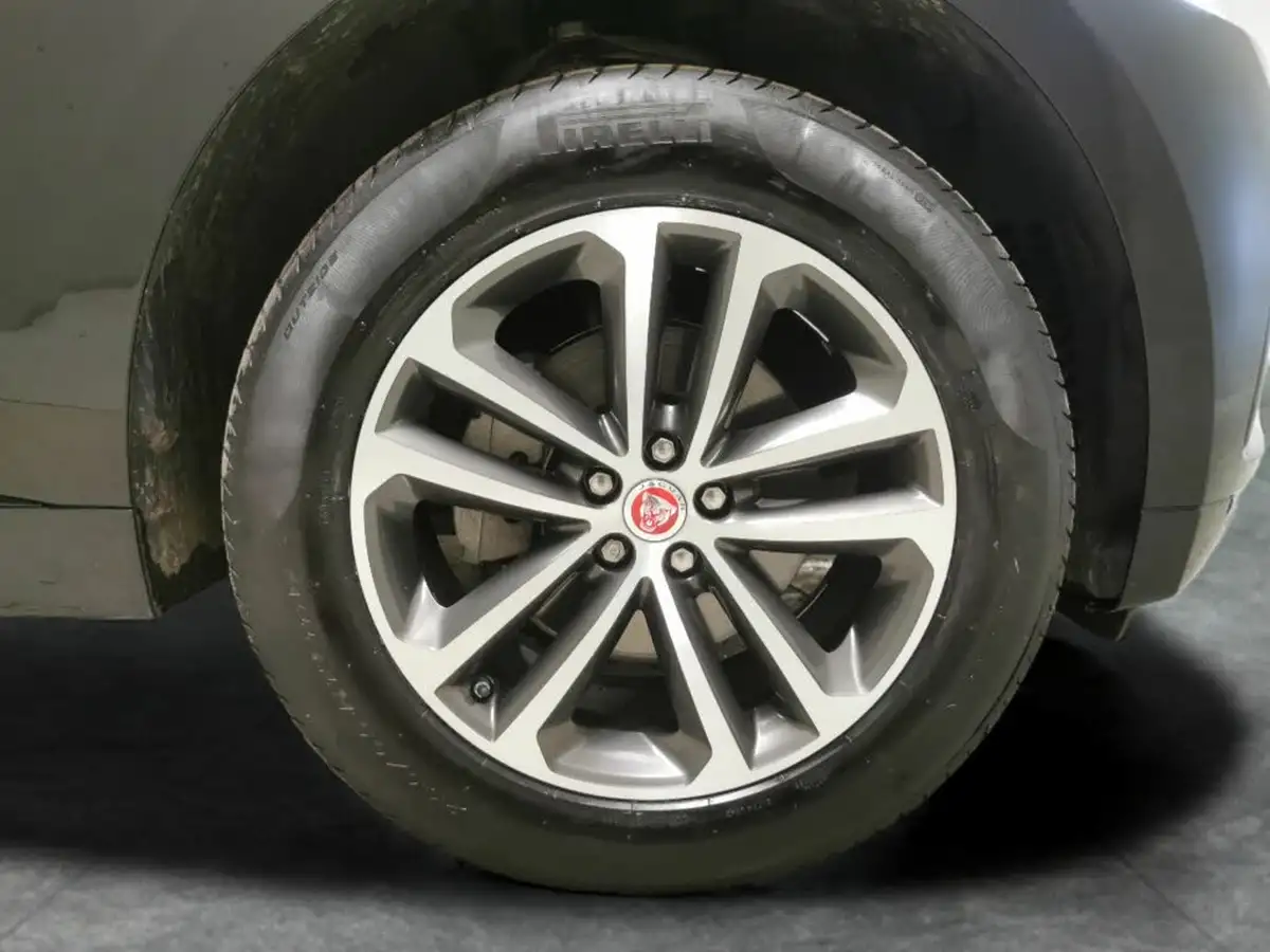 2019-jaguar-f-pace-20i-r-sport-250ps-ss-big-33