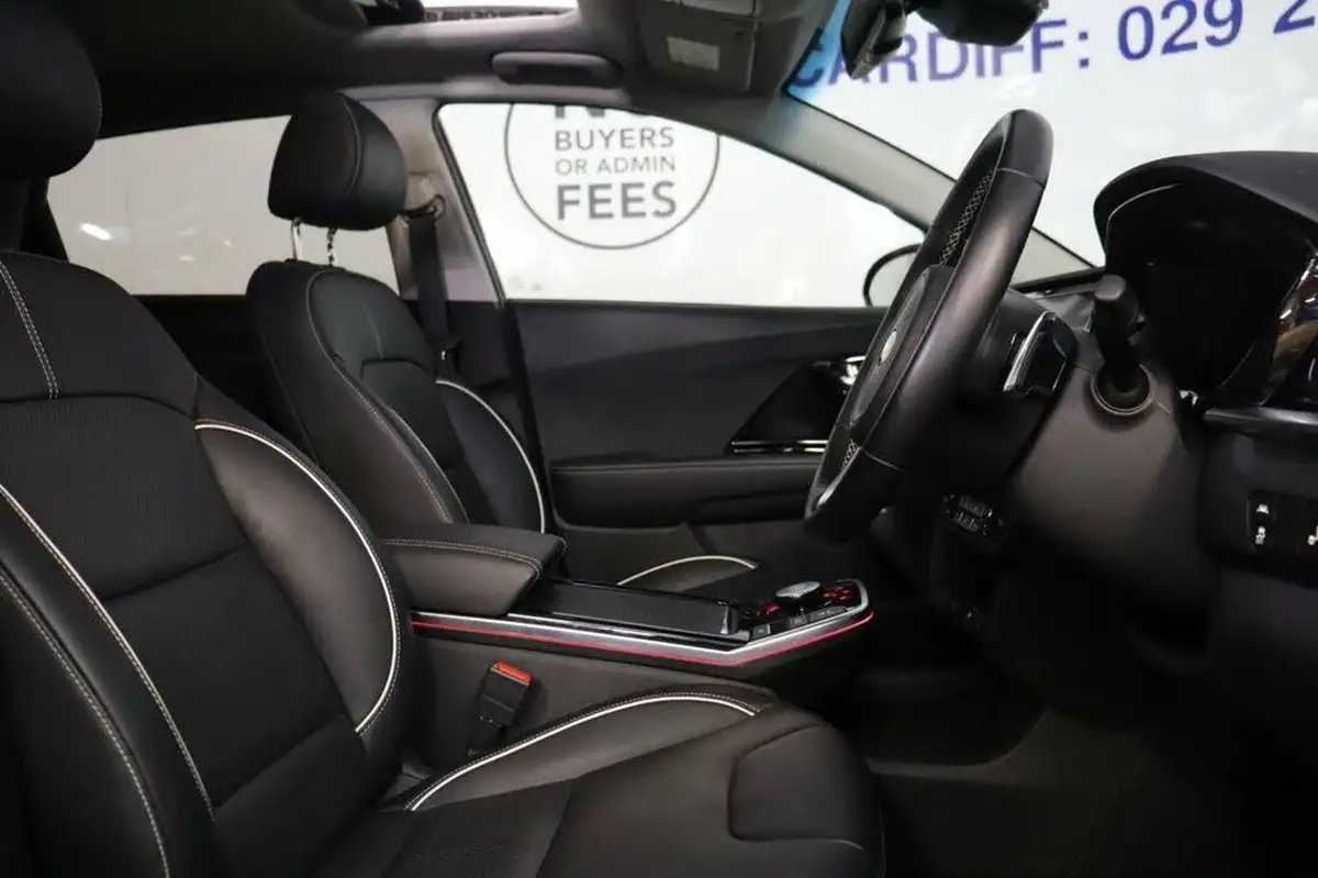 2021-kia-e-niro-ev-4-big-30