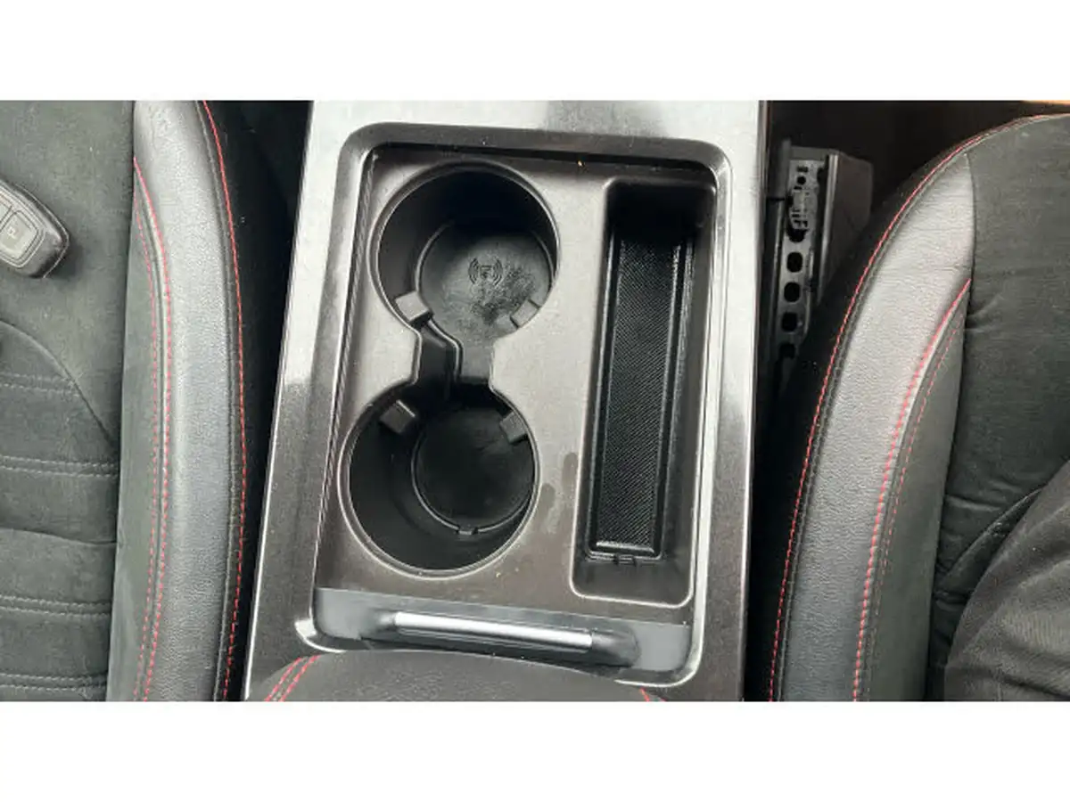 2019-ford-kuga-20tdci-st-line-120ps-ss-powershift-big-24