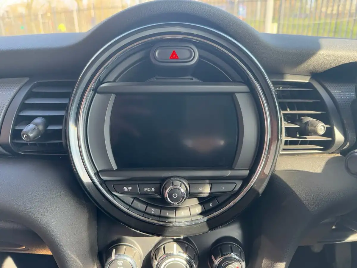 2018-mini-cooper-15-cooper-series-ii-ss-hatchback-3d-big-20