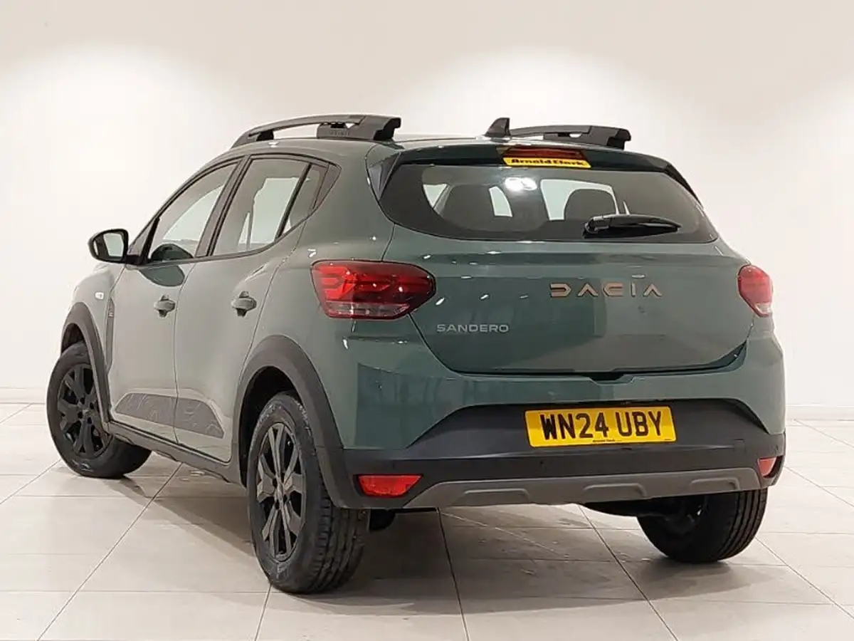 2024-dacia-sandero-stepway-10-tce-extreme-90bhp-big-1