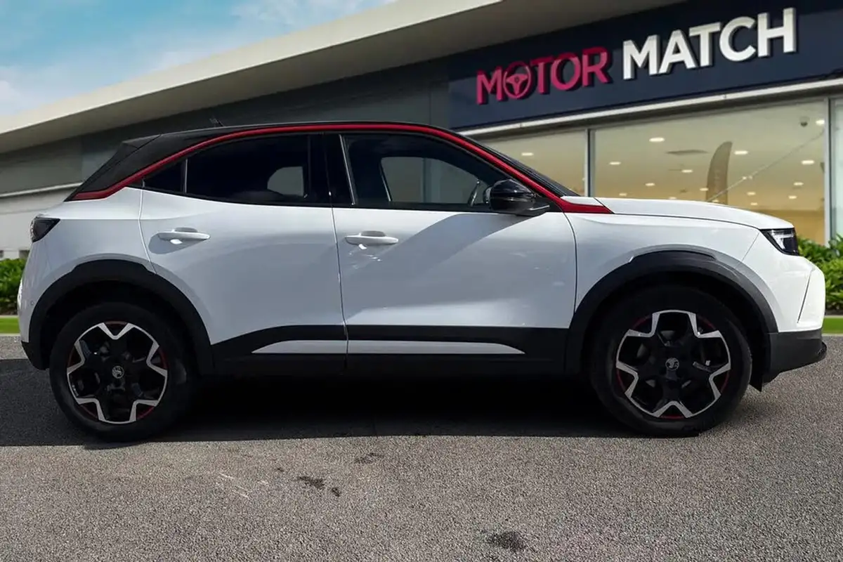 2023-vauxhall-mokka-12-gs-130ps-auto-big-2