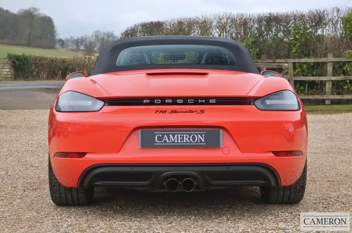 2016-porsche-boxster-718-25-boxster-s-pdk-big-38
