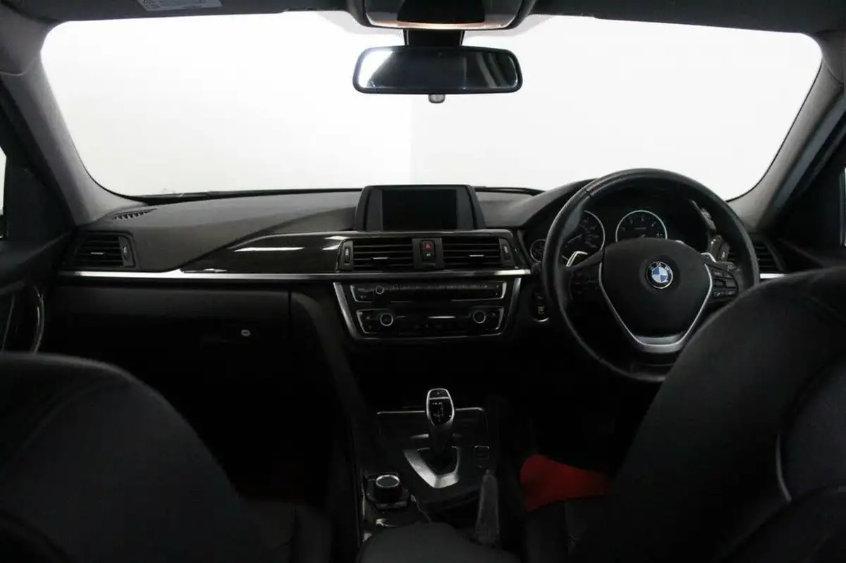 2013-bmw-3-series-20td-320d-luxury-184bhp-ss-touring-5d-auto-big-22