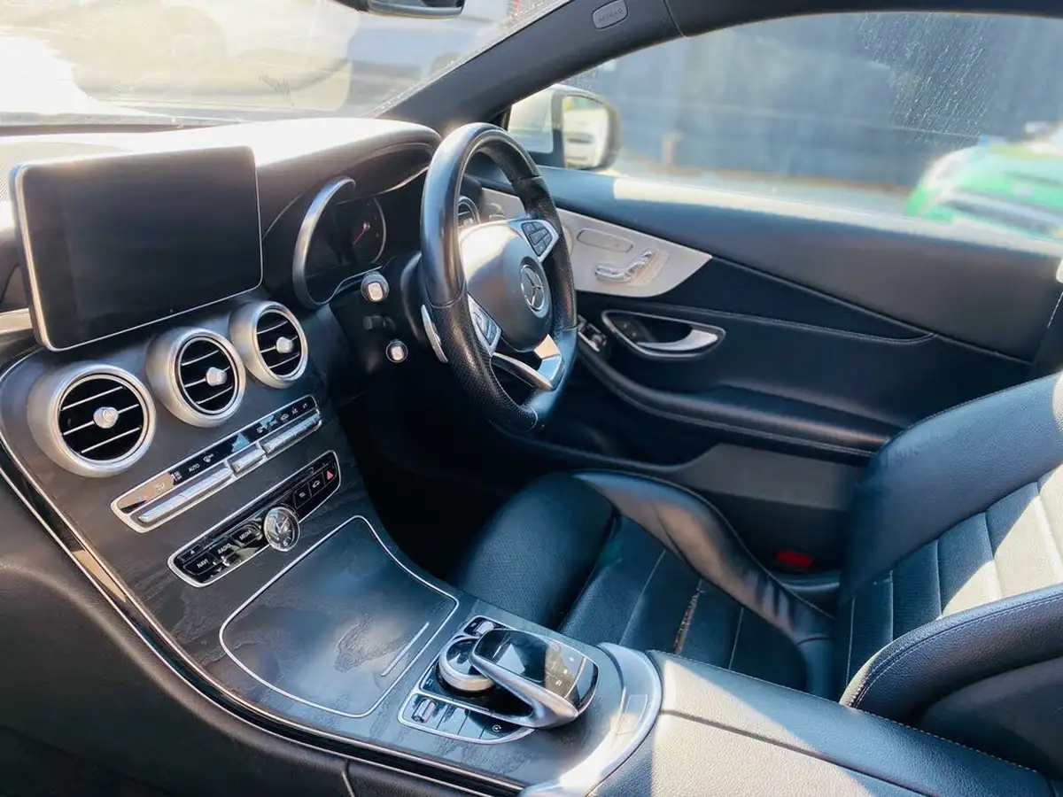 2018-mercedes-benz-c-class-21d-c250d-amg-line-premium-plusss-coupe-2d-big-1